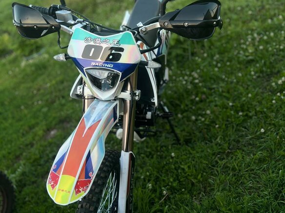 2025 Sycmmc 300, белый, 135000 рублей - вид 2