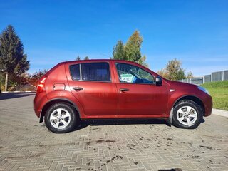 2012 Renault Sandero I, красный, 425000 рублей, вид 3