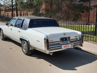 1988 Cadillac Brougham, белый, 2800000 рублей, вид 3
