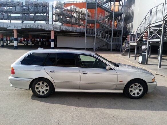 2003 BMW 5 серии 520i IV (E39) Рестайлинг, серебристый - вид 9