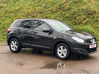2012 Nissan Qashqai I Рестайлинг, чёрный, 850000 рублей, вид 3