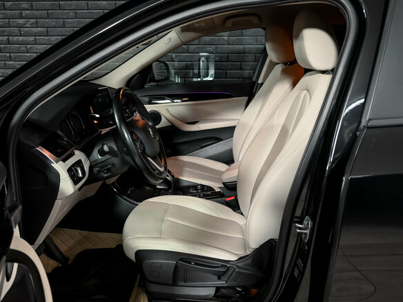 2020 BMW X2 sDrive18i I (F39), чёрный - вид 10