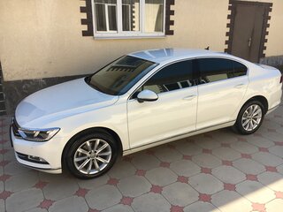 2015 Volkswagen Passat B8, белый, 1800000 рублей, вид 1