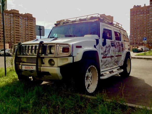 2004 Hummer H2 I, белый, 3900000 рублей - вид 1