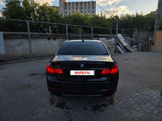 2013 BMW 7 серии Long 740Li xDrive V (F01/F02/F04) Рестайлинг, чёрный, 2100000 рублей, вид 4