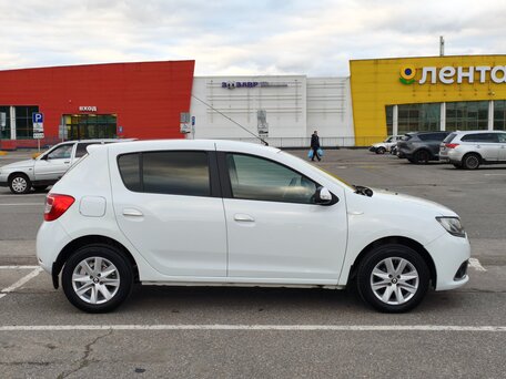 2017 Renault Sandero II, белый, 820000 рублей, вид 5