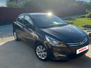 2016 Hyundai Solaris I Рестайлинг, коричневый, 890000 рублей, вид 1