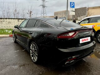 2019 Kia Stinger I, чёрный, 2700000 рублей, вид 4