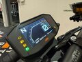 2023 KTM 890 Duke GP, чёрный, 899000 рублей - вид 5
