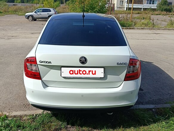 2016 Skoda Rapid I, белый, 950000 рублей - вид 8