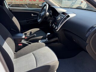 2010 Kia Ceed I Рестайлинг, белый, 790000 рублей, вид 5