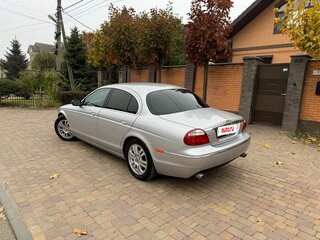 2005 Jaguar S-Type I Рестайлинг, серебристый, 1950000 рублей, вид 2