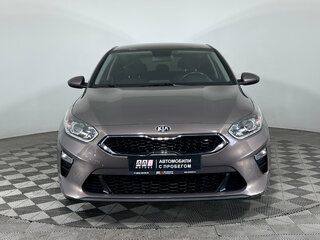 2019 Kia Ceed III, коричневый, 1720000 рублей, вид 3