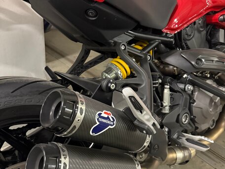 2019 Ducati Monster 821, красный, 1199000 рублей, вид 5
