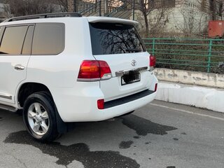 2010 Toyota Land Cruiser 200 Series, белый, 3250000 рублей, вид 1