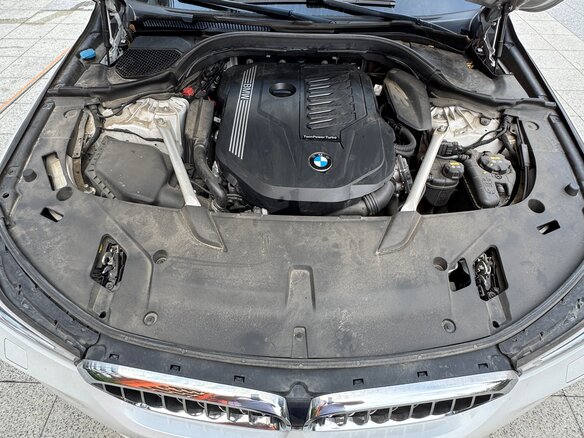 2019 BMW 6 серии Gran Turismo 640i IV (G32), белый, 3900000 рублей - вид 17