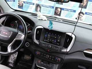 2019 GMC Terrain II, серебристый, 2100000 рублей, вид 5