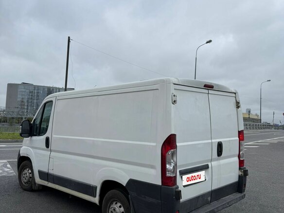 2011 Peugeot Boxer, белый, 910000 рублей - вид 4