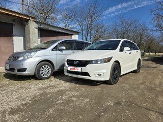 2007 Honda Stream II, белый, 1600000 рублей, вид 1