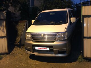 1998 Nissan Elgrand I (E50), белый, 860000 рублей, вид 4