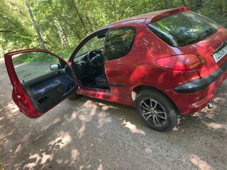 2002 Peugeot 206, красный, 250000 рублей, вид 3