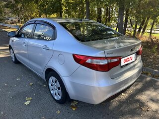 2012 Kia Rio III, серебристый, 790000 рублей, вид 4