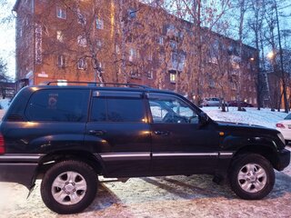 2005 Toyota Land Cruiser 100 Series Рестайлинг 2, чёрный, 1950000 рублей, вид 1