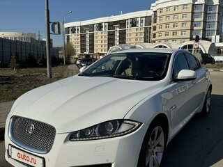 2013 Jaguar XF I Рестайлинг, белый, 1650000 рублей, вид 1
