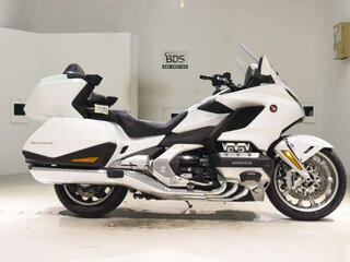 2023 Honda GL 1800 Gold Wing, белый, 2400000 рублей, вид 2