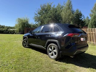 2020 Toyota RAV4 V (XA50), чёрный, 2900000 рублей, вид 4