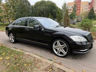 2010 Mercedes-Benz S-Класс 500 Long V (W221) Рестайлинг, чёрный, 2190000 рублей, вид 4