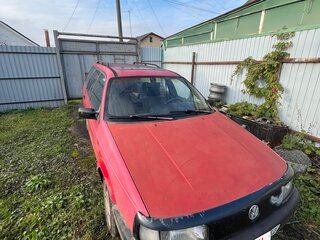 1988 Volkswagen Passat B3, красный, 118000 рублей, вид 3