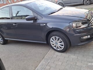 2018 Volkswagen Polo V Рестайлинг, серый, 2222000 рублей, вид 2
