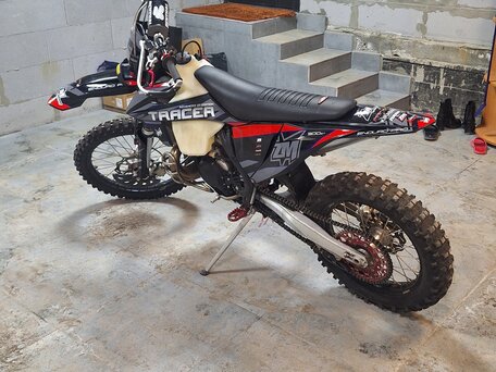 2024 ZM Tracer, чёрный, 350000 рублей, вид 4