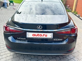 2020 Lexus ES 200 VII, чёрный, 3600000 рублей, вид 3