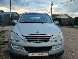2011 SsangYong Kyron I Рестайлинг, серебристый, 800000 рублей, вид 2