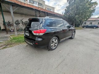 2014 Nissan Pathfinder IV, чёрный, 2100000 рублей, вид 5
