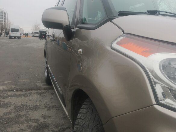 2010 Citroen C3 Picasso I, золотистый, 590000 рублей - вид 32