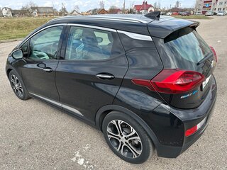 2017 Chevrolet Bolt I, чёрный, 1235000 рублей, вид 4