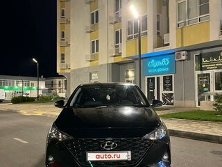 2021 Hyundai Solaris II Рестайлинг, чёрный, 1850000 рублей, вид 3