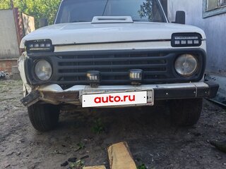2001 Lada (ВАЗ) 2121 (4x4) I Рестайлинг, белый, 130000 рублей, вид 1