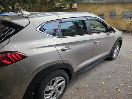 2019 Hyundai Tucson III Рестайлинг, бежевый, 1800000 рублей, вид 4