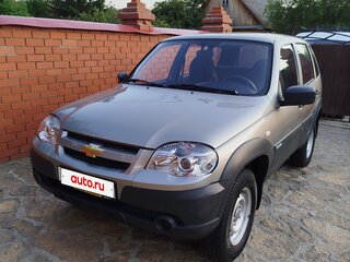 2012 Chevrolet Niva I Рестайлинг, бежевый, 998000 рублей, вид 1