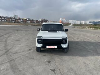 1998 Lada (ВАЗ) 2121 (4x4) I Рестайлинг, белый, 500000 рублей, вид 2