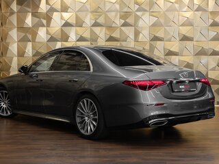 2022 Mercedes-Benz S-Класс 580 4MATIC VII (W223), серый, 10500000 рублей, вид 2