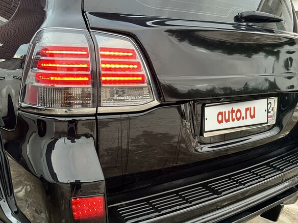 2008 Toyota Land Cruiser 200 Series, чёрный, 2800000 рублей - вид 8