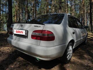 1999 Toyota Corolla VIII (E110) Рестайлинг, белый, 370000 рублей, вид 2