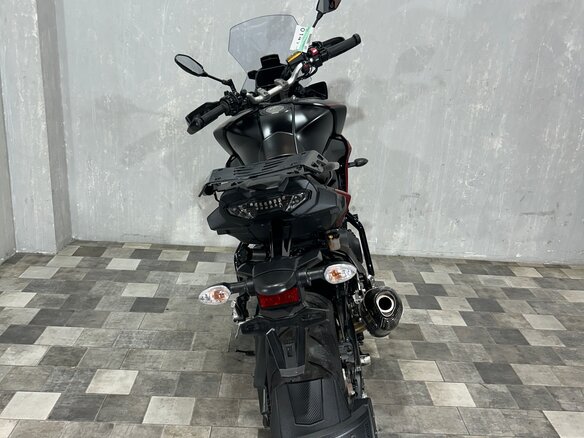 2020 Yamaha MT-09 Tracer (FJ-09), чёрный, 995000 рублей - вид 12