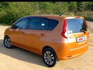 2009 Toyota Passo Sette, оранжевый, 729000 рублей, вид 3