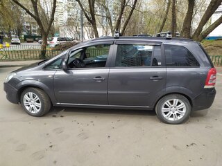 2012 Opel Zafira B Рестайлинг, серый, 670000 рублей, вид 3